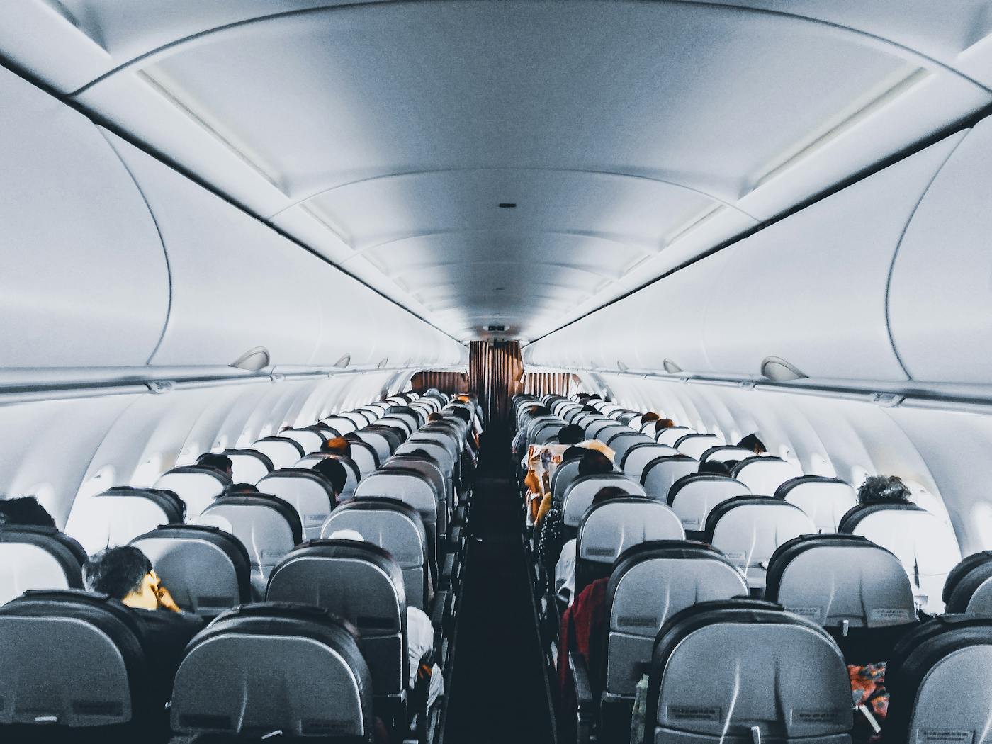 Hawker 850XP cabin interior